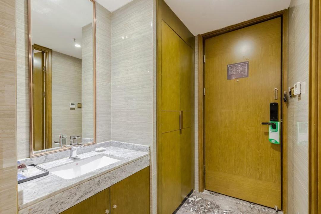 Lnsail Hotel Shenzhen Luohu Port Railway Station Ngoại thất bức ảnh
